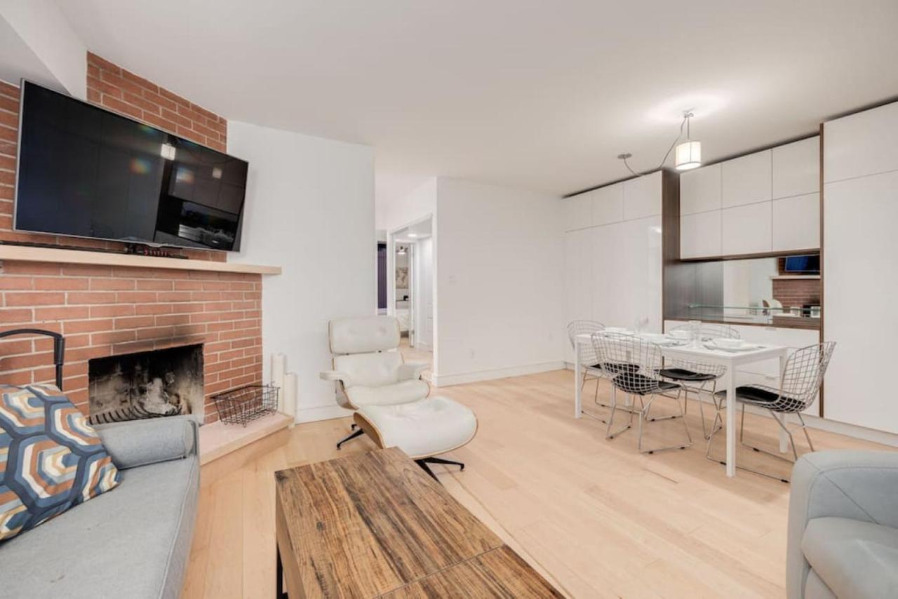 Prime Location 2Br With Kingbed In Vibrant Toronto Villa Exterior photo