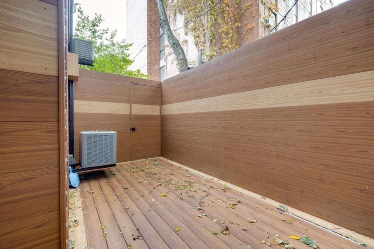 Prime Location 2Br With Kingbed In Vibrant Toronto Villa Exterior photo